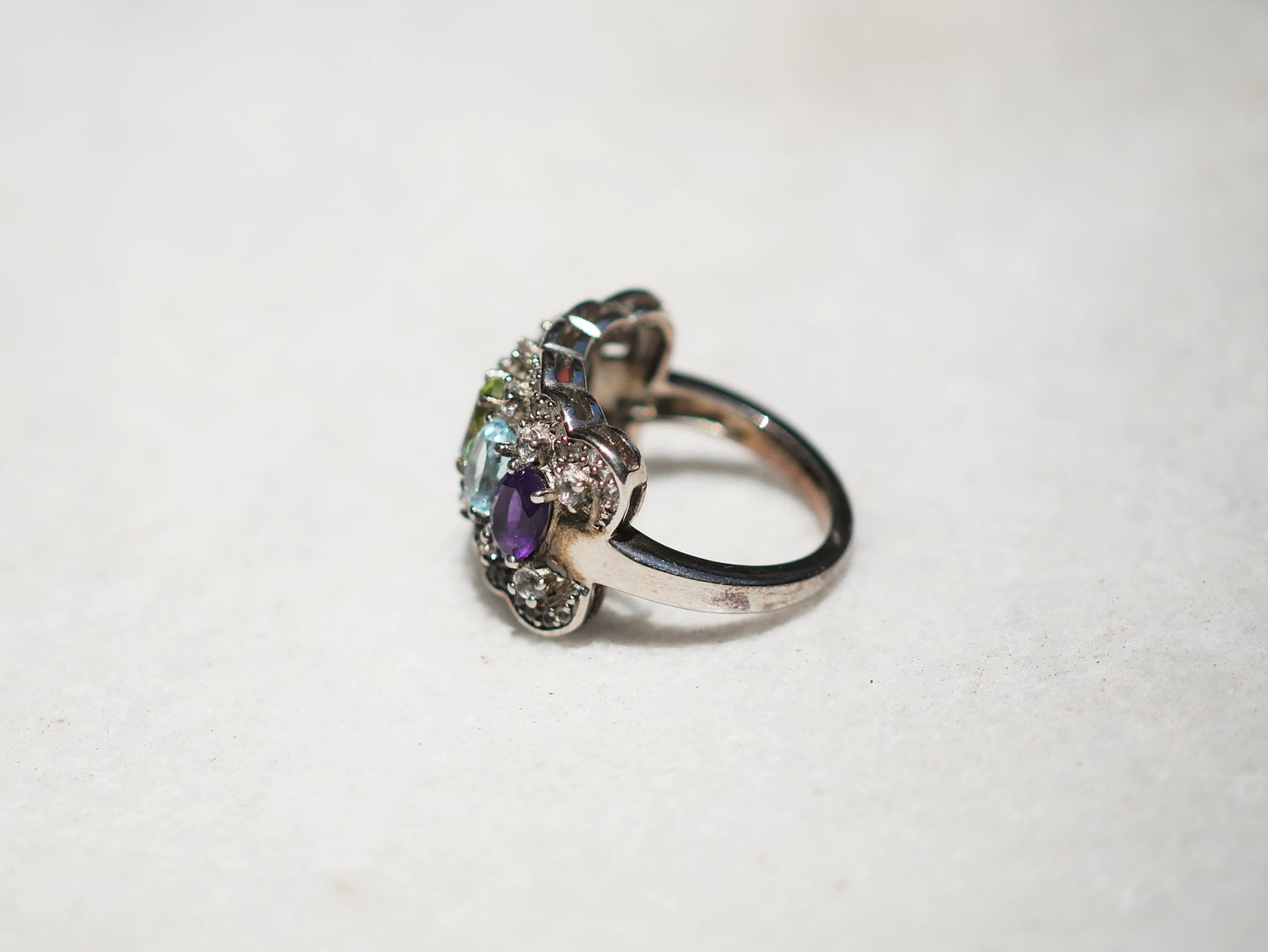 Multi-gemstone Ring